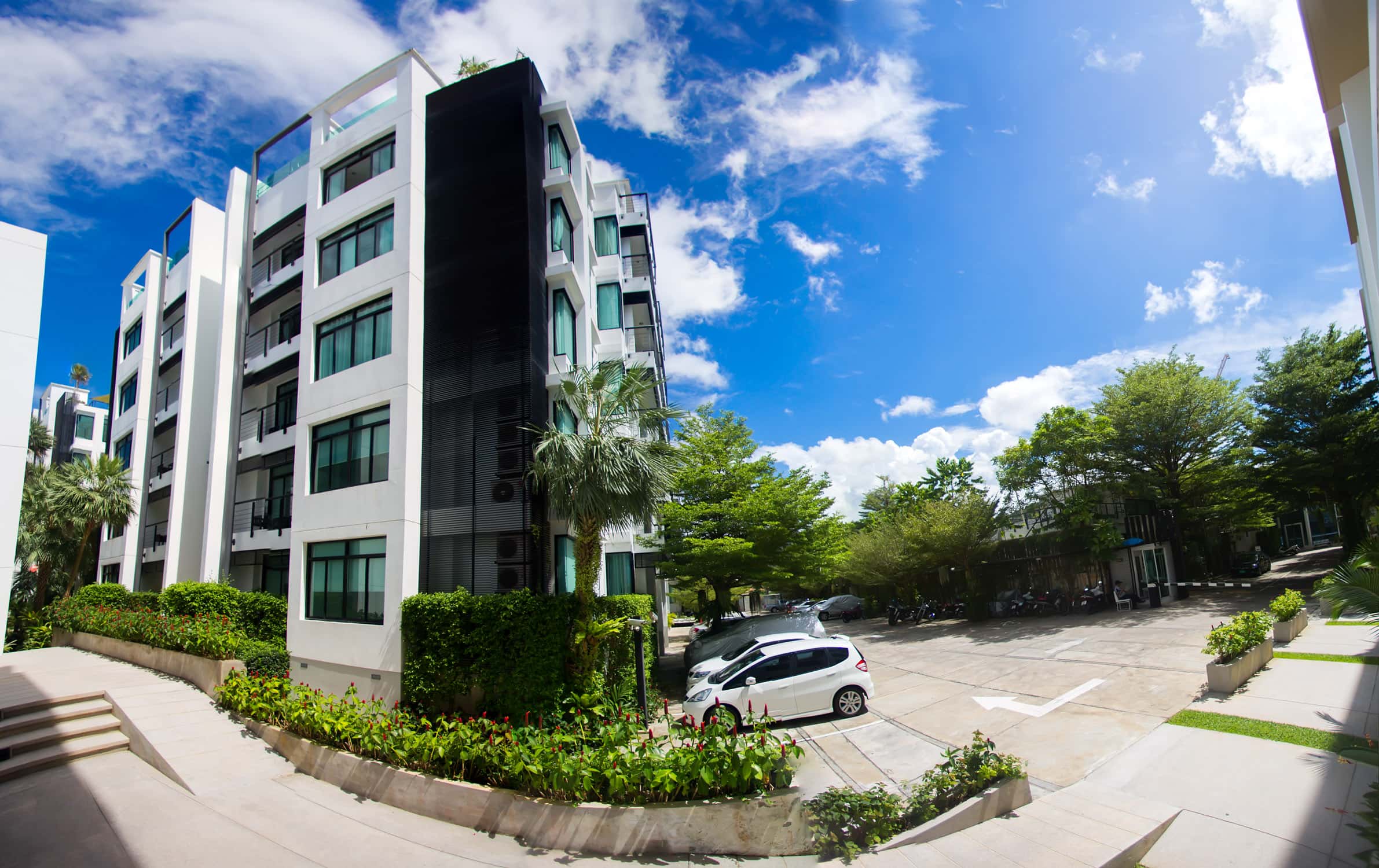 916fa84f-a863-422e-b833-25f710d10179