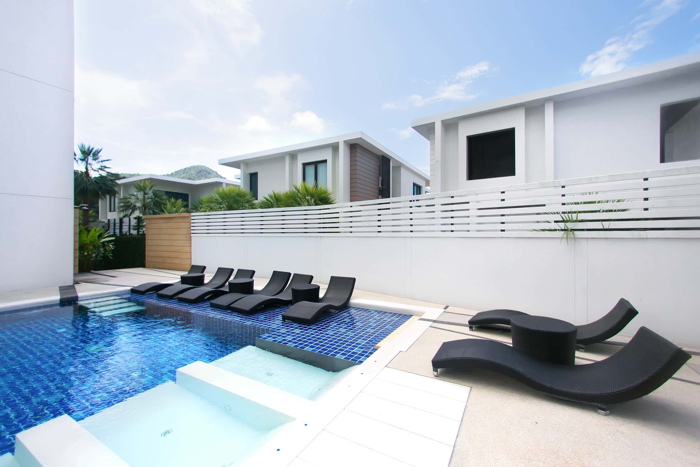 babf0116-326d-4efd-ab91-84c135a56e42